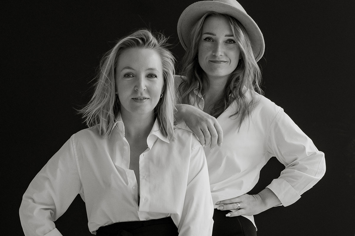 Professionelles Brautstylistenteam für größere Hochzeiten und Destination Weddings – eingespielt, ruhig und hochwertig.